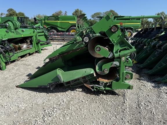 Image of John Deere C16F equipment image 3