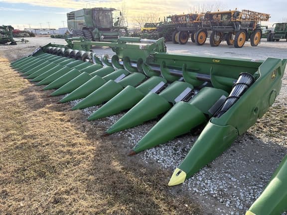 Image of John Deere C16F Primary image