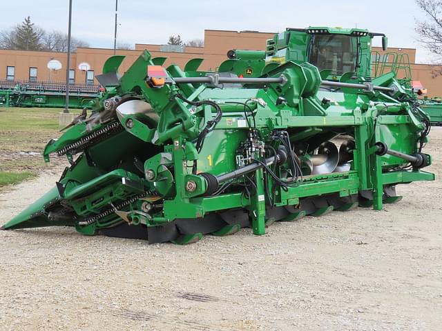 Image of John Deere C16F equipment image 2