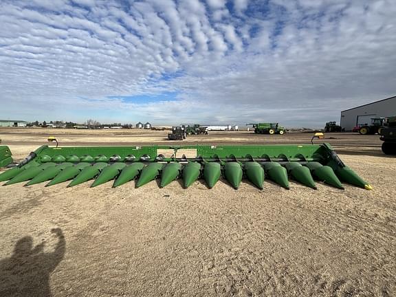 Image of John Deere C16R equipment image 1