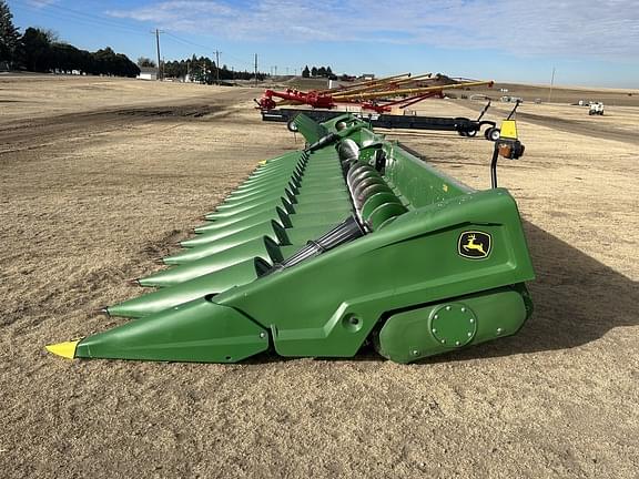 Image of John Deere C16R equipment image 2