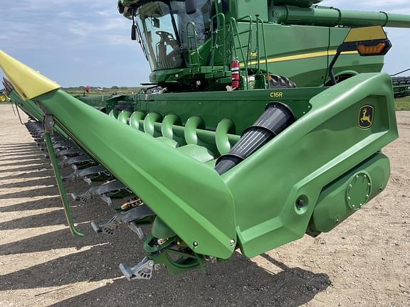 Image of John Deere C16R equipment image 3