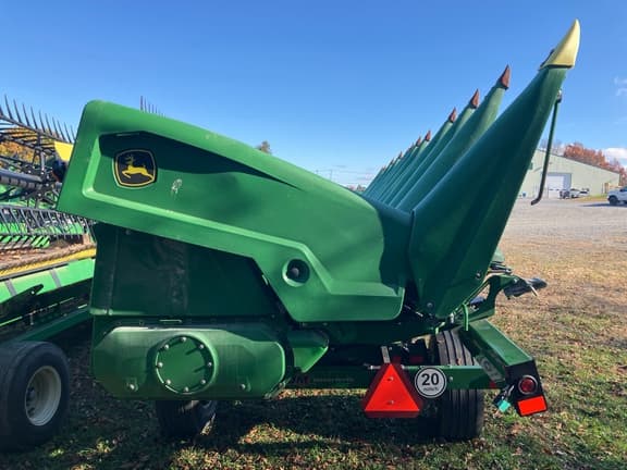 Image of John Deere C16R equipment image 3