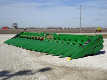 Main image John Deere C16R