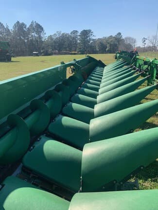 Main image John Deere C16R