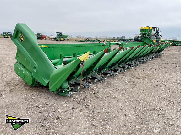 Image of John Deere C16R equipment image 2