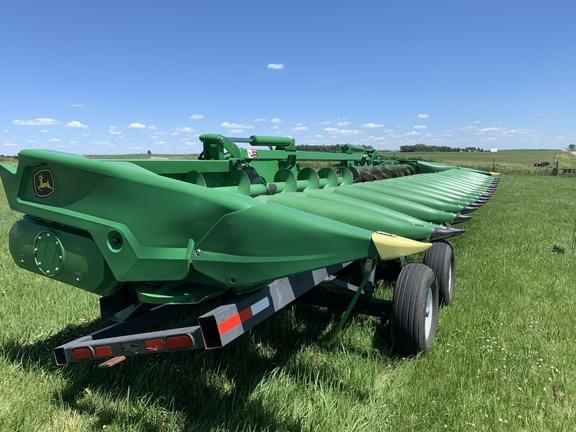 Image of John Deere C18F Primary image