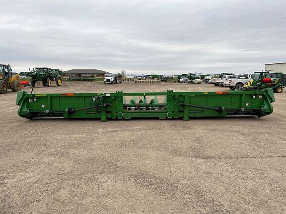 Image of John Deere C18R equipment image 4