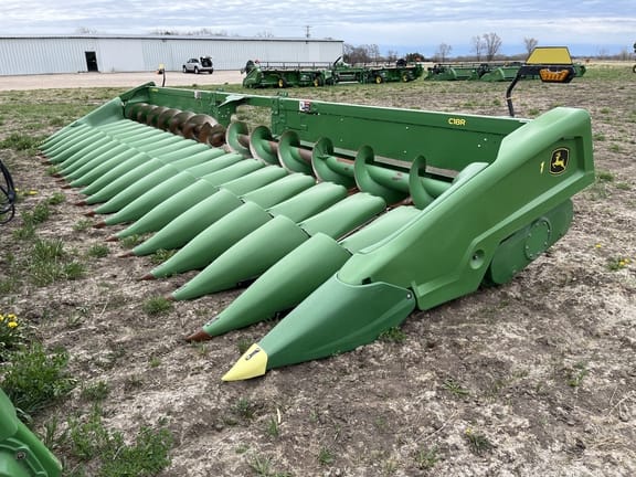 2023 John Deere C18R Equipment Image0