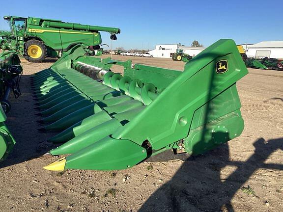 Image of John Deere C18R equipment image 1