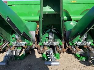 Main image John Deere C18R 23