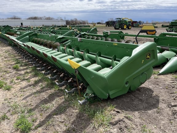 2023 John Deere C18R Equipment Image0
