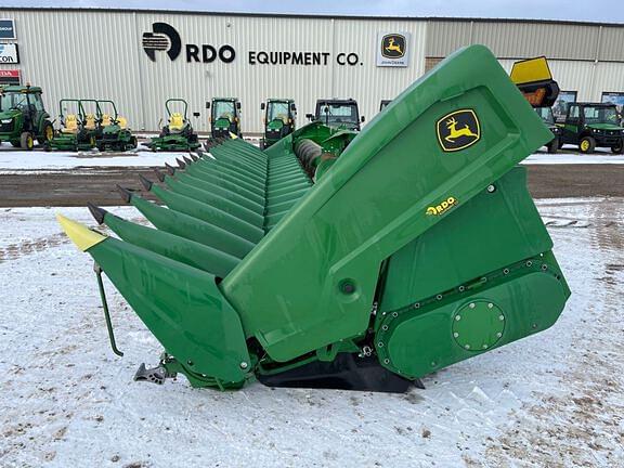 Image of John Deere C18R equipment image 1