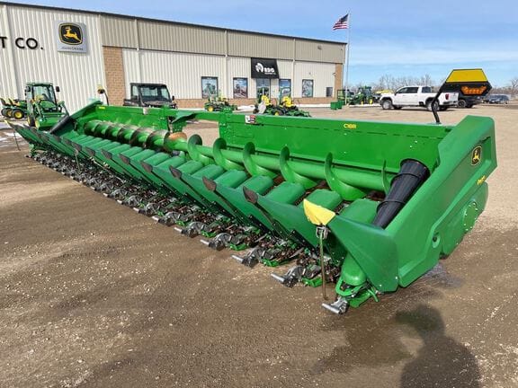 Main image John Deere C18R
