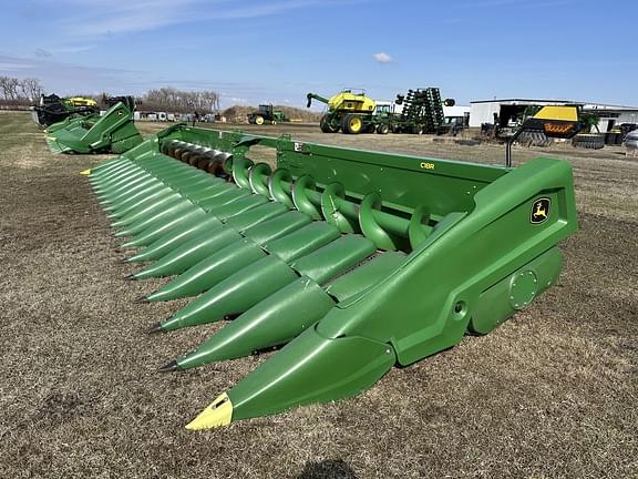 Image of John Deere C18R equipment image 1