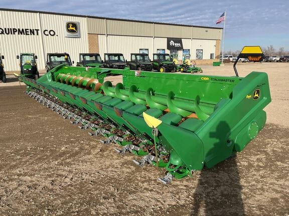 Main image John Deere C18R