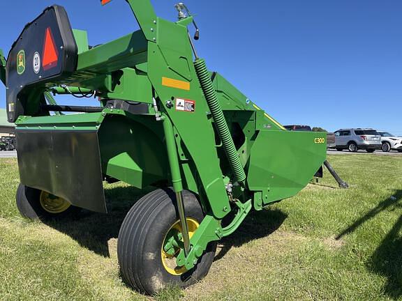 Image of John Deere C300 equipment image 2