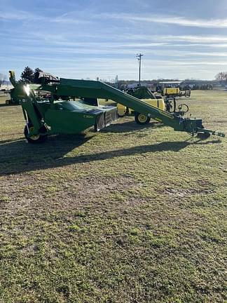 Image of John Deere C300 equipment image 3