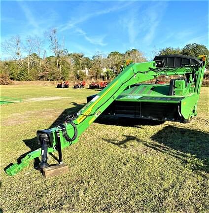 Image of John Deere C300 equipment image 4