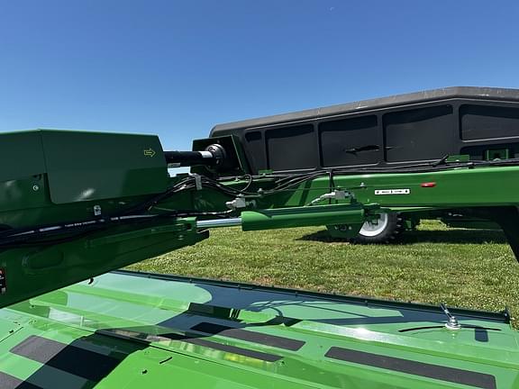 Image of John Deere C400 equipment image 4