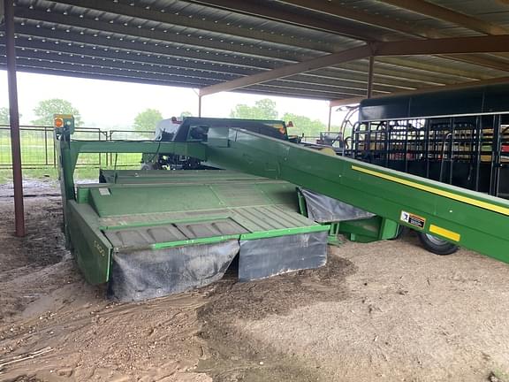 Image of John Deere C400 equipment image 4