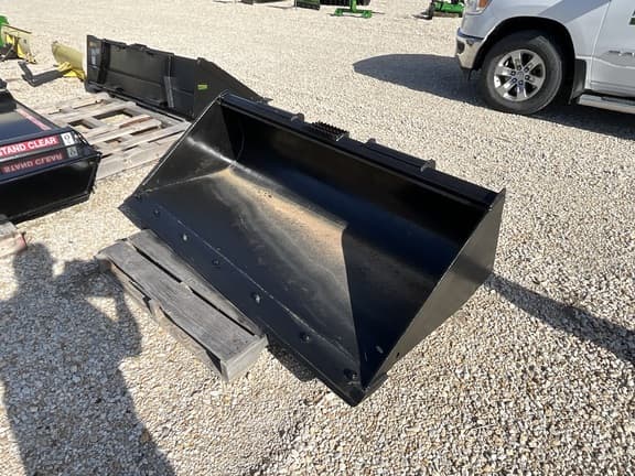 Image of John Deere C72 equipment image 4
