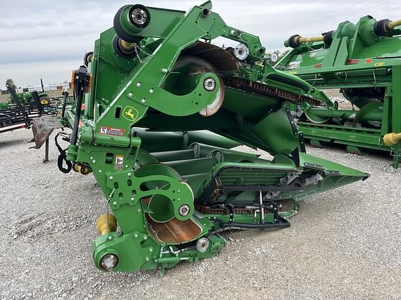 Image of John Deere C8F Primary image