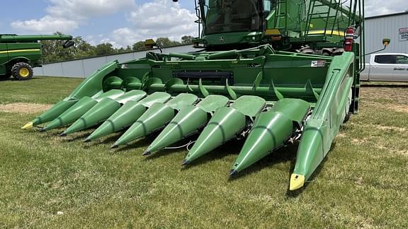 Image of John Deere C8F equipment image 2
