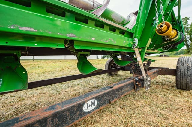 Image of John Deere C8F equipment image 1