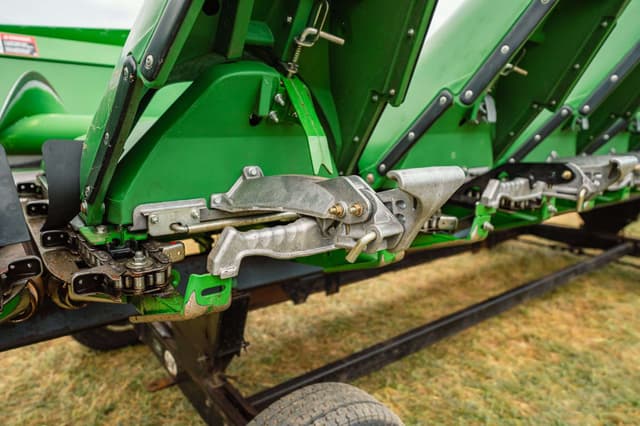 Image of John Deere C8F equipment image 1