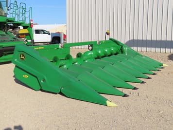 Main image John Deere C8R