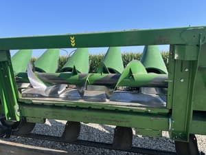 2023 John Deere C8R Image
