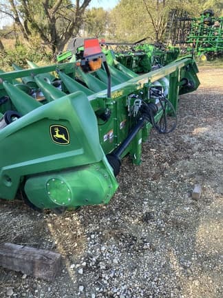 Image of John Deere C8R Primary image