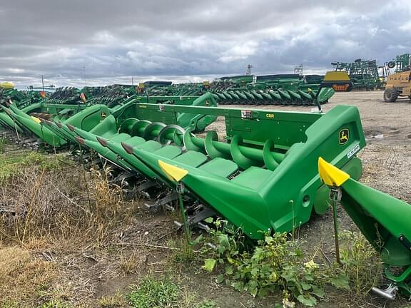 Image of John Deere C8R equipment image 1