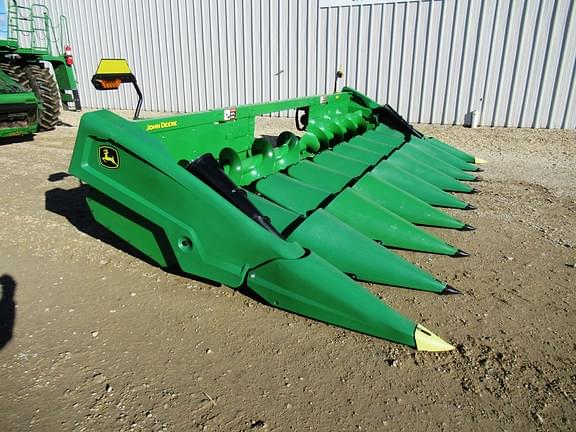 Image of John Deere C8R Primary image