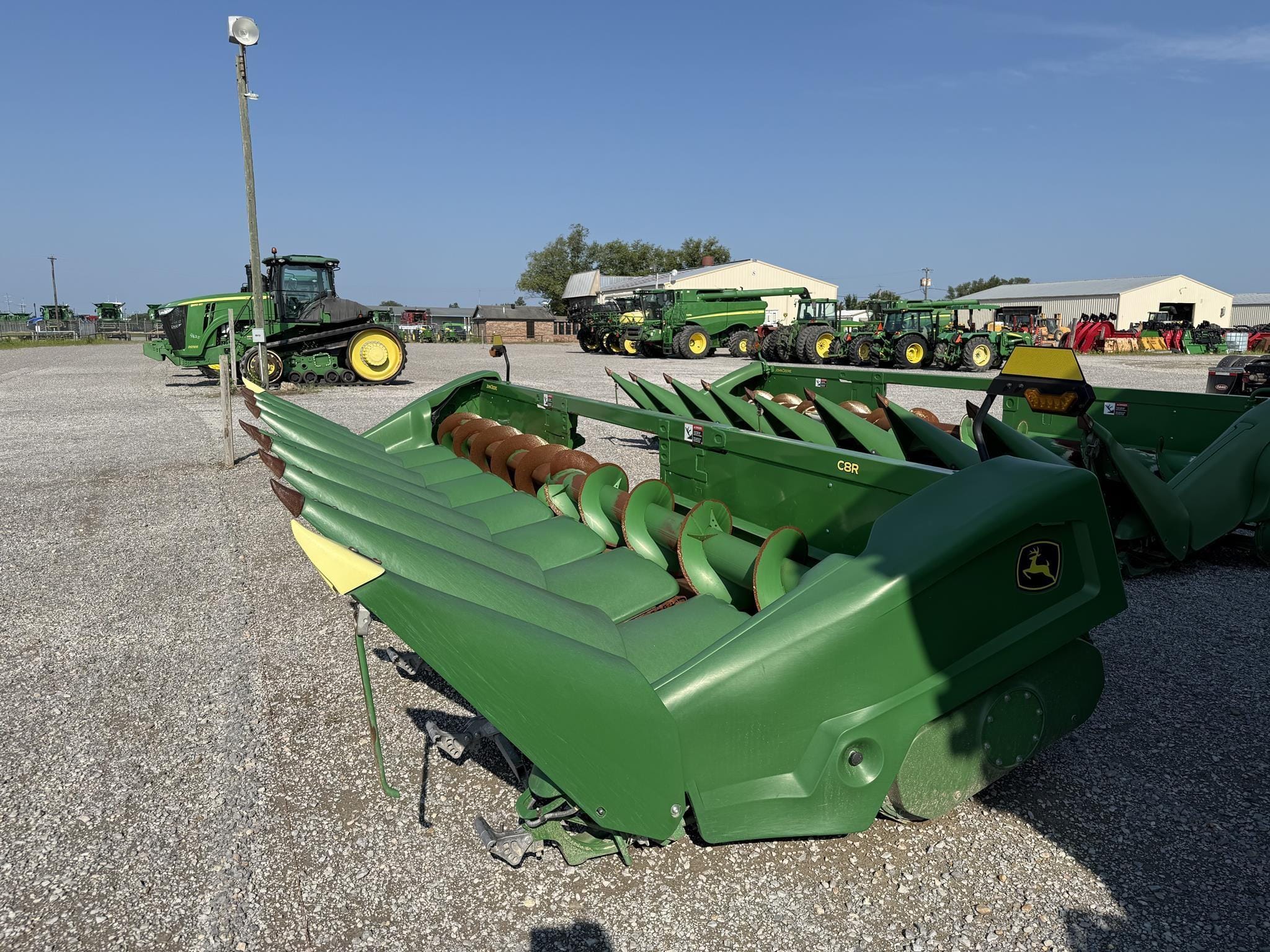 2023 John Deere C8R Equipment Image0