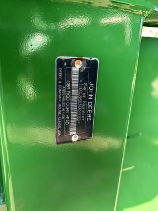 Image of John Deere C8R equipment image 1