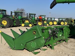 2023 John Deere C8R Image