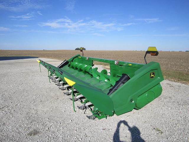 Image of John Deere C8R equipment image 2