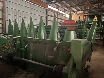 Main image John Deere C8R