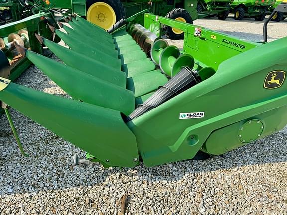 Image of John Deere C8R Primary image