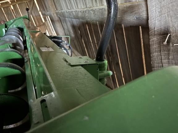 Image of John Deere C8R equipment image 2