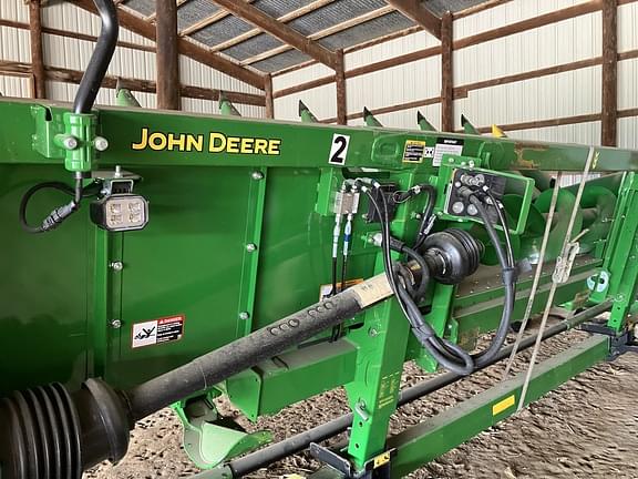 2023 John Deere C8R Equipment Image0