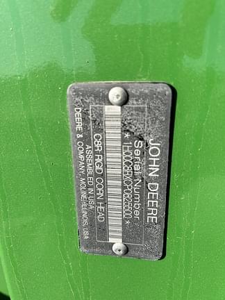 Image of John Deere C8R Image 1