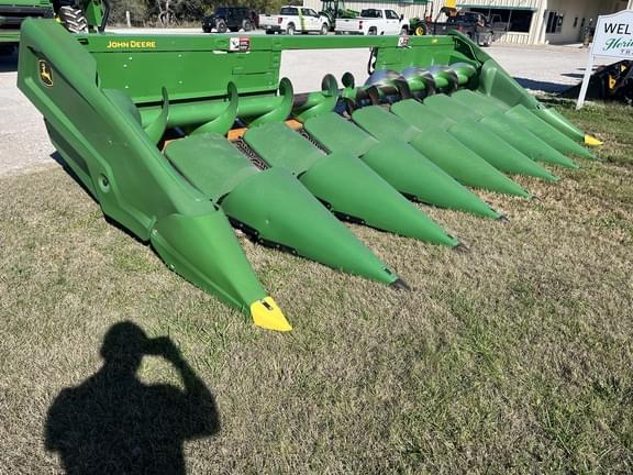 Image of John Deere C8R Primary image