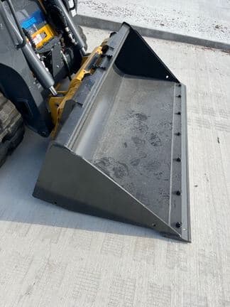 Image of John Deere C72 Primary Image