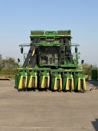 Main image John Deere CP770