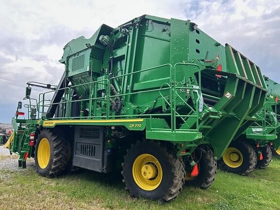 Image of John Deere CP770 Image 1