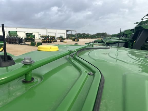 Image of John Deere CP770 equipment image 4