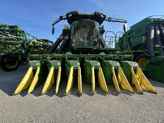 Image of John Deere CP770 equipment image 1